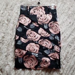 Pencil skirt